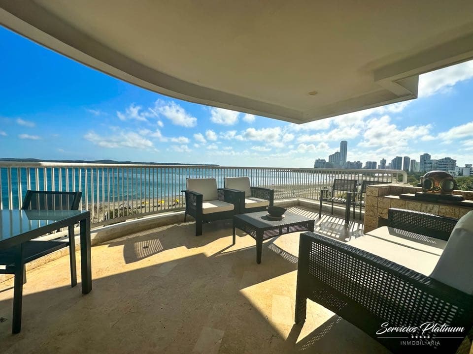 Apto en Venta de 3 Hab en Castillogrande con Vista Directa al Mar — foto 3