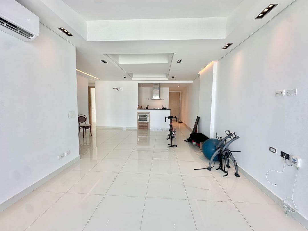 Apartamento en Venta de 3 Habitaciones en Crespo — foto 2