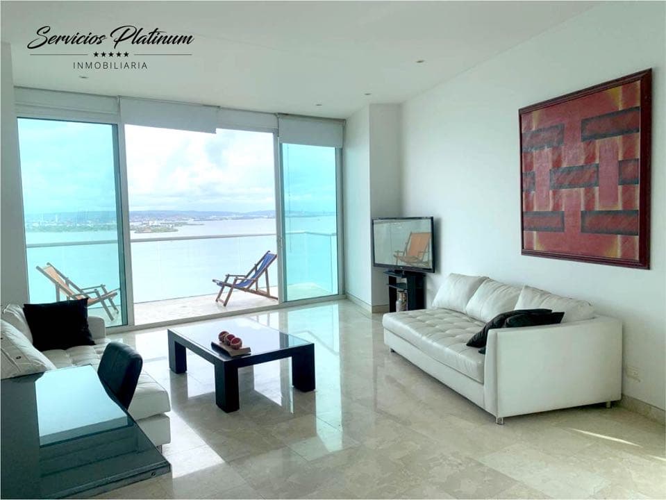 Apartamento con vista directa a la bahía 3 habitaciones