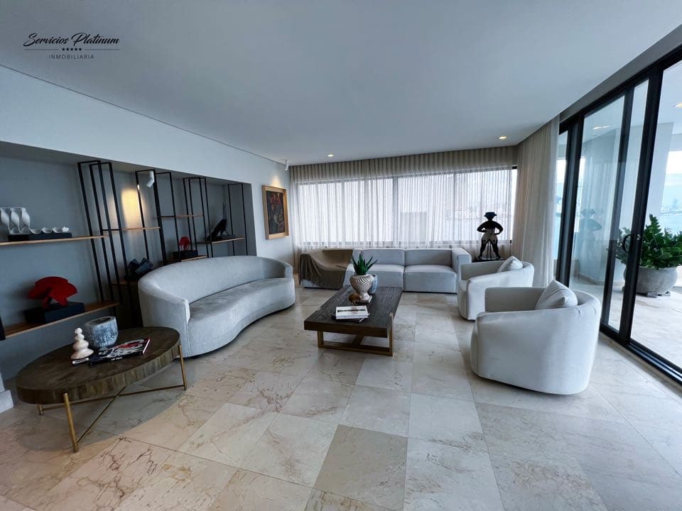 En Venta Uno de los Mejores Apartamentos de la Ciudad Sobre la Bahía — foto 2