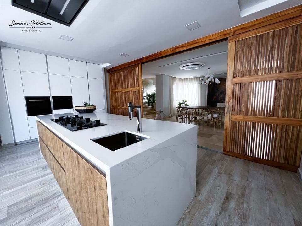 En Venta Uno de los Mejores Apartamentos de la Ciudad Sobre la Bahía — foto 5