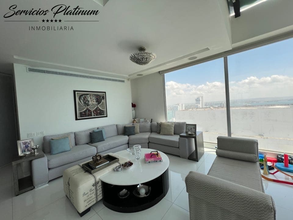 PH Dúplex con Vista Directa al Mar Amplios Espacios en Castillogrande — foto 3