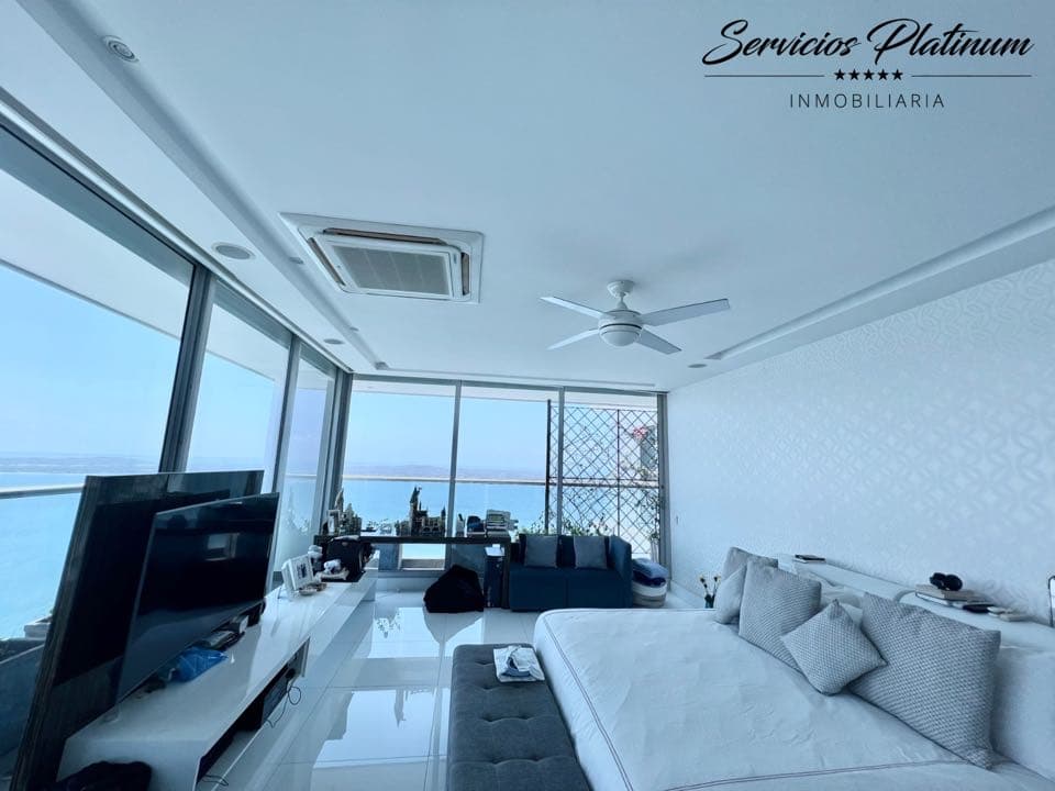 PH Dúplex con Vista Directa al Mar Amplios Espacios en Castillogrande — foto 4