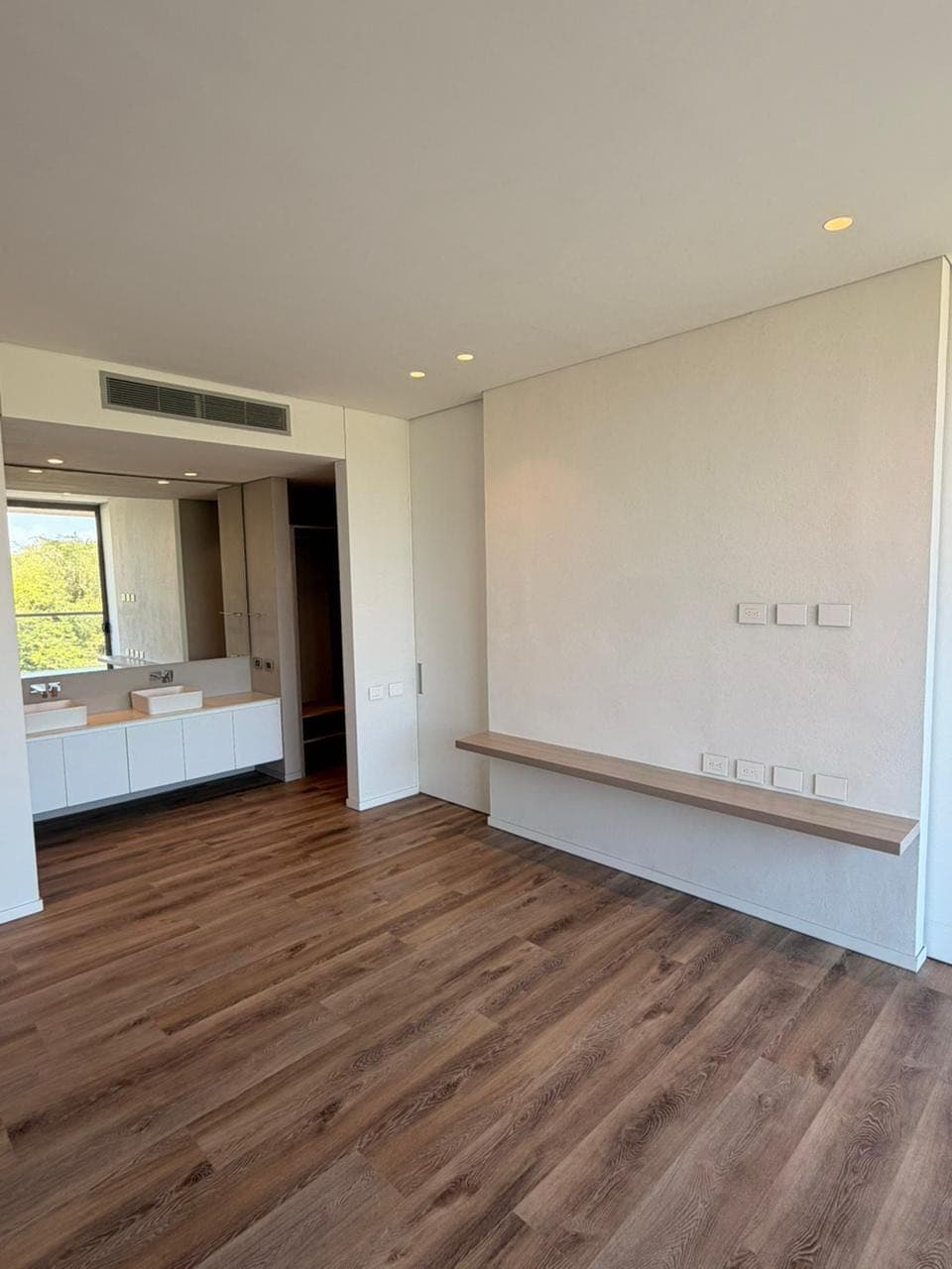 Apartamento en Altozano para Estrenar en Arriendo — foto 4