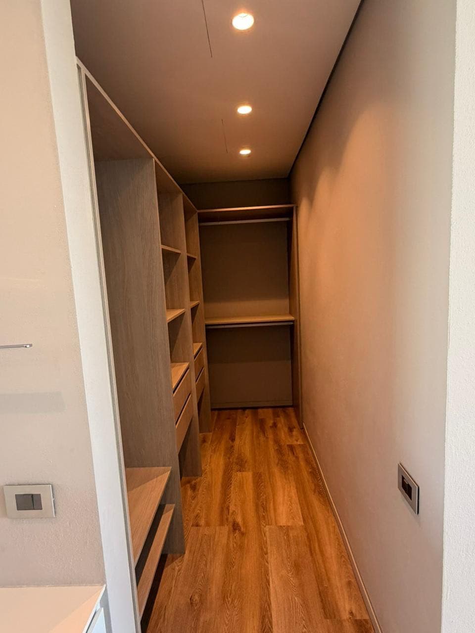 Apartamento en Altozano para Estrenar en Arriendo — foto 5