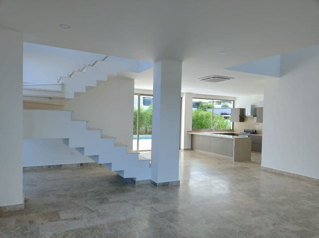 Casa en Barcelona de Indias en Venta — foto 2
