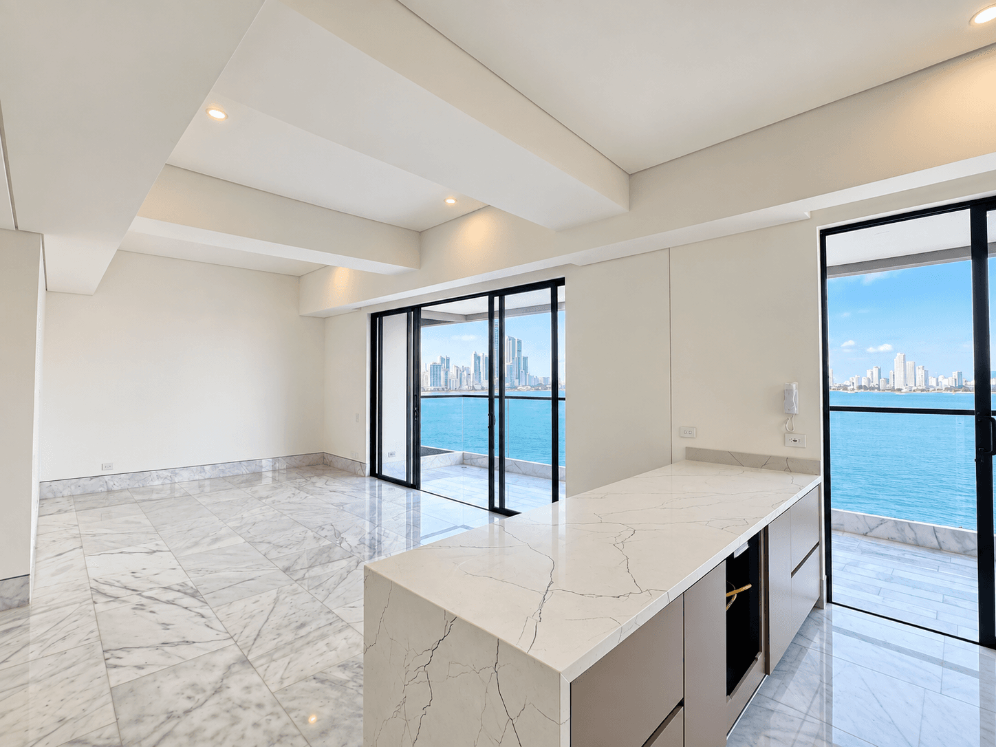 Apartamento en Castillogrande con Vista Directa a la Bahía — foto 4